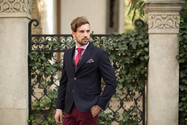 Top Five Casual Office Outfit Essentials