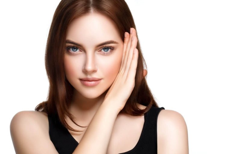 How to Apply Flawless Foundation on your Skin