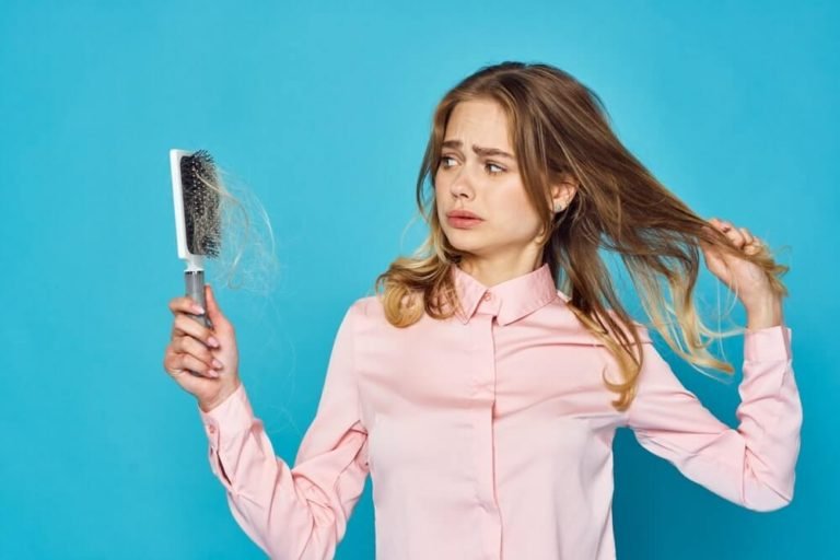 13 Reasons Why Hair Gets Dry And Brittle