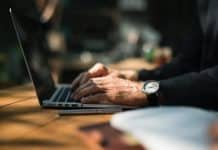 5 Reasons Why Wearing A Watch Represents Success At Workplace Wearing A Watch