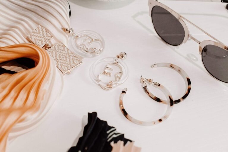 5 Styling Tips on How to Choose Right Accessories